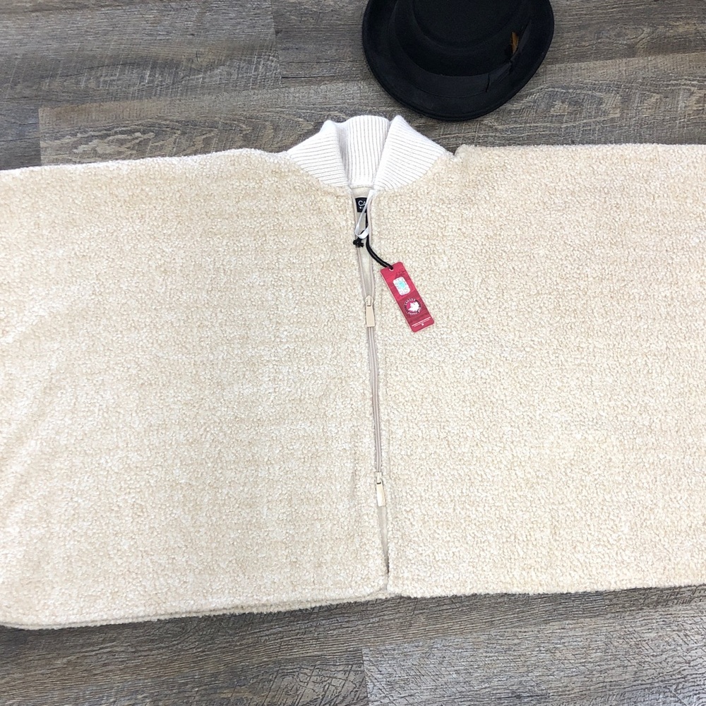 Canada Weather Gear Cream Sherpa Poncho NWT